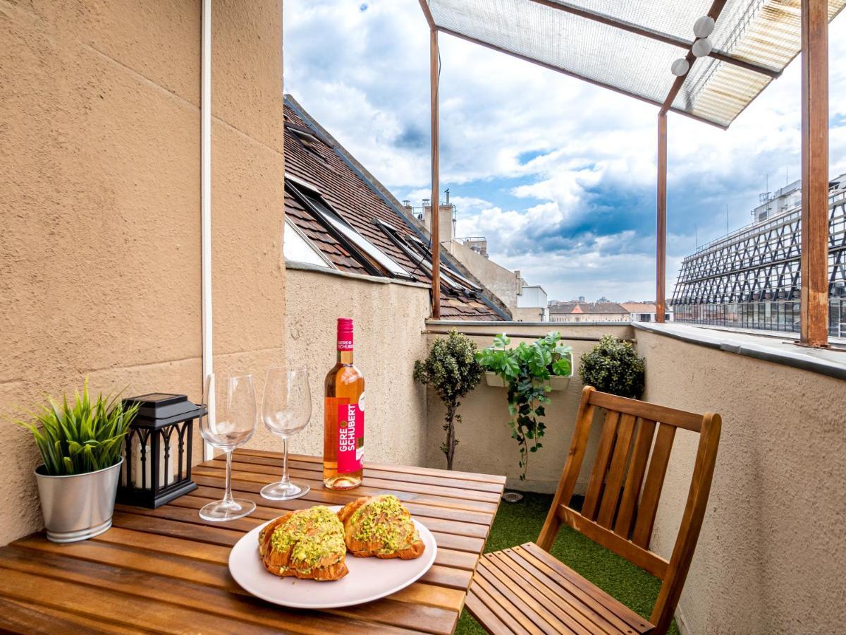 Appartamento The Birdcage Budapest Esterno foto